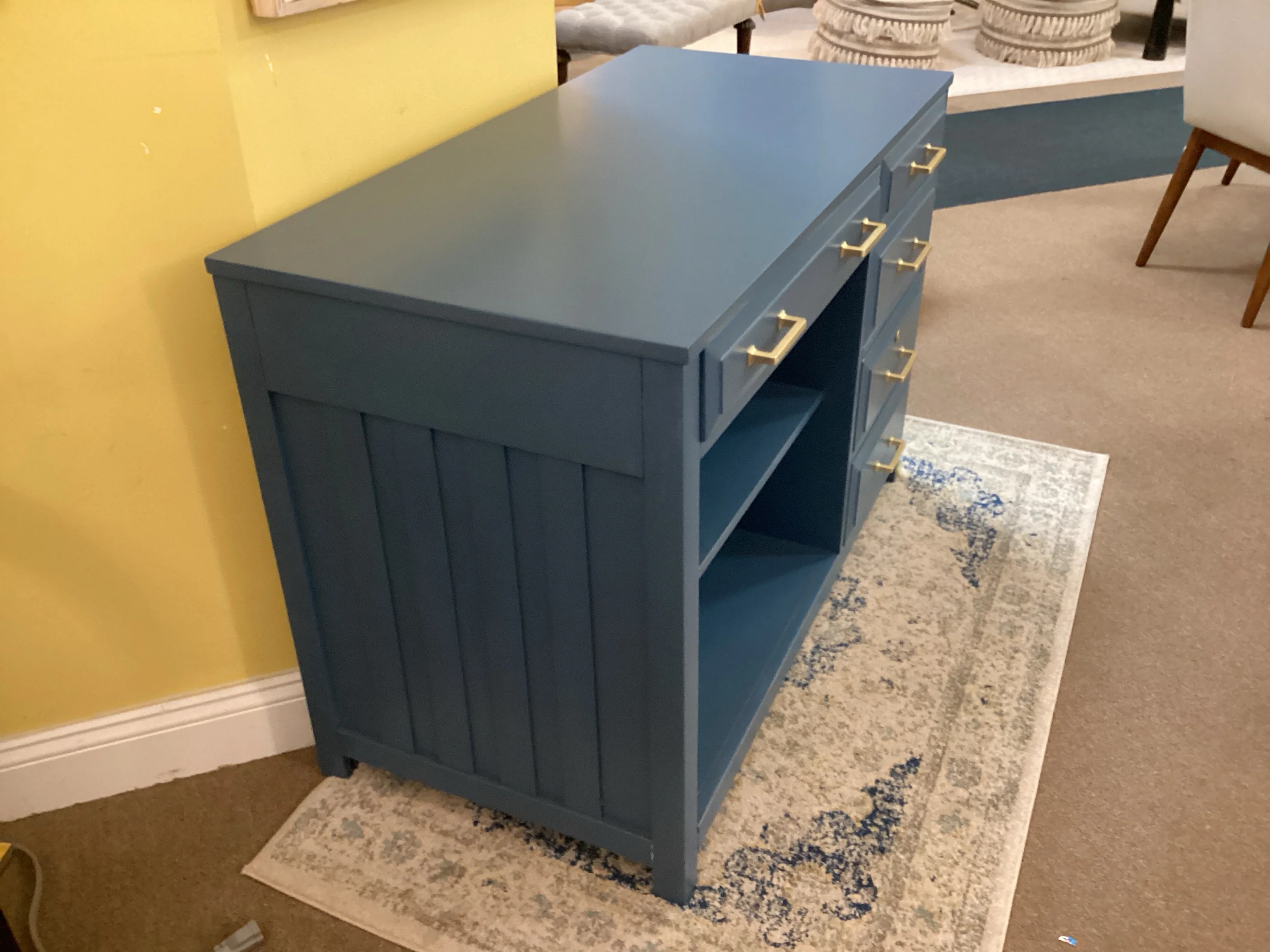 5 Drawer Gold Handles Desk - Image 2