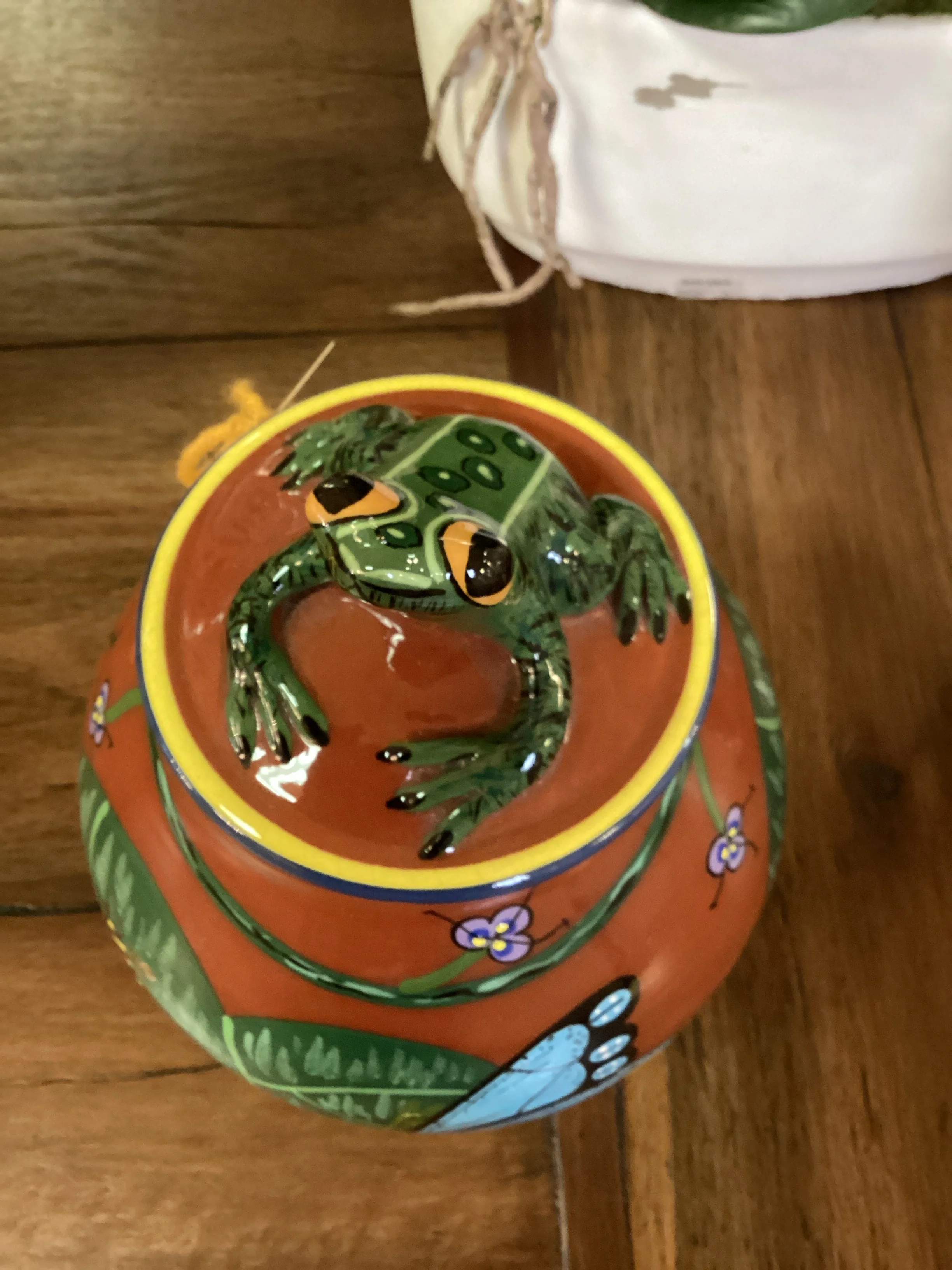 Ceramic Cookie Jar Frog Top - Image 2
