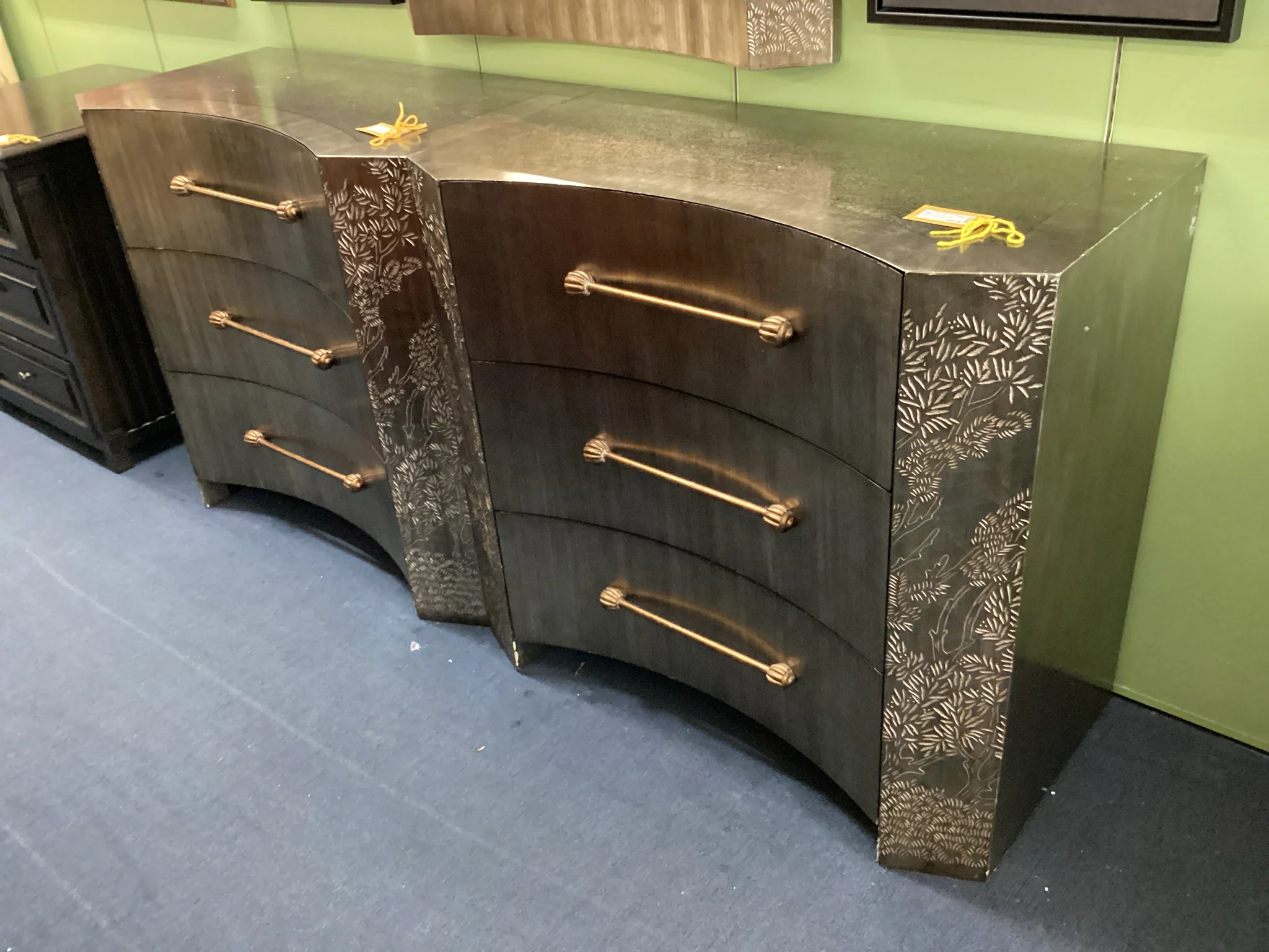 Gold Three Drawer Chest - Image 2