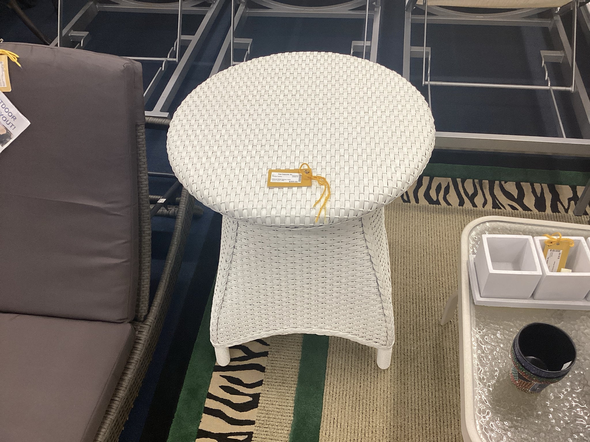 Round White Wicker Table - Image 2